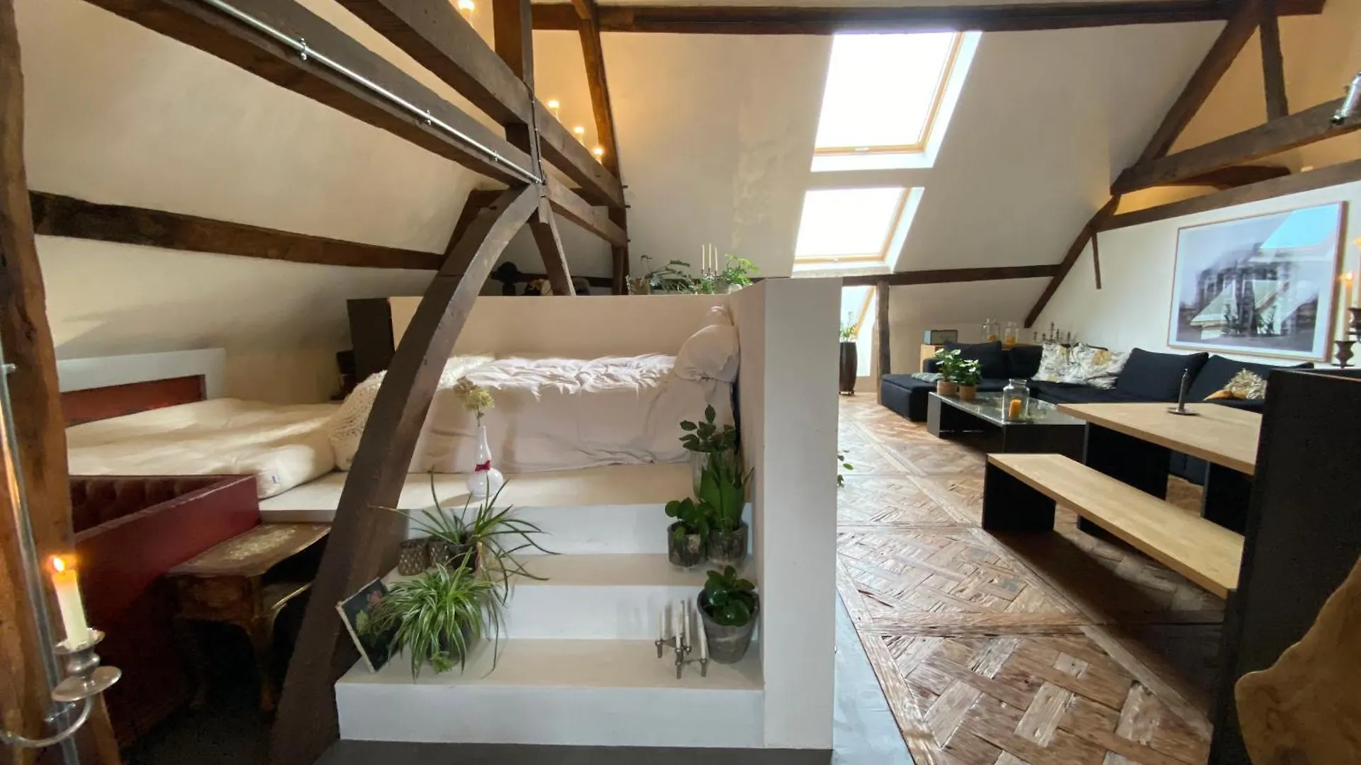 The Castle Loft - Pascal'S Angels Apartment Clemency